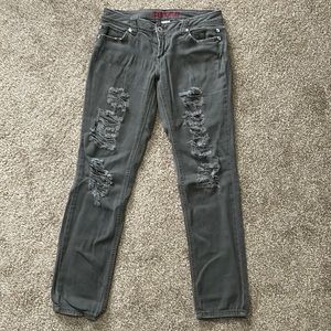 Bongo destroyed stretch jeans size 5